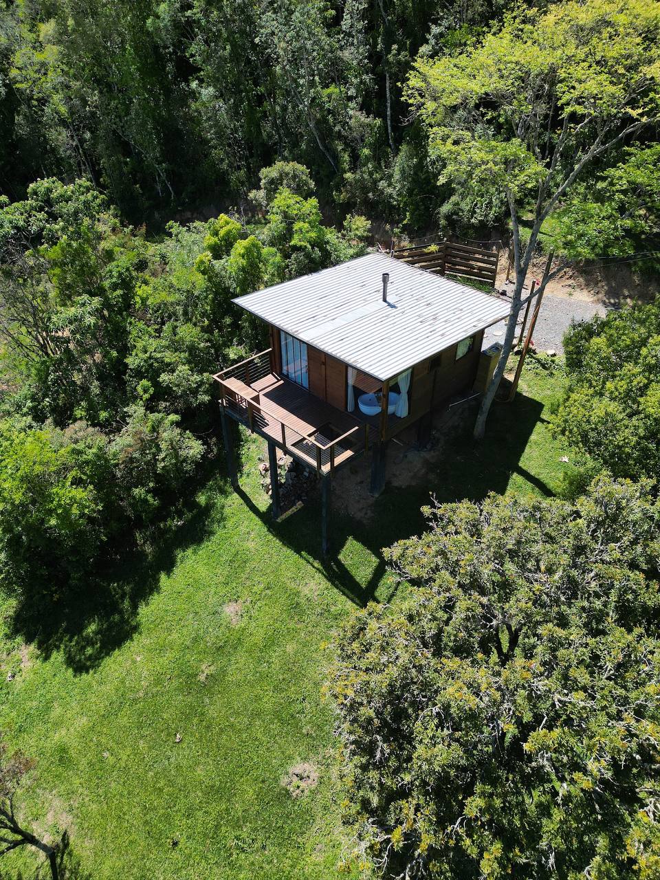 Vista aérea Chalé 2 Refúgio dos Lobos — loft 36m² para casal à venda, Serra Catarinense